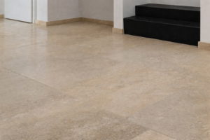 Sol des maisons en marbre usagé