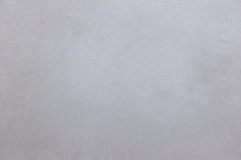 Couche de fond - résultat après ponçage du béton ciré